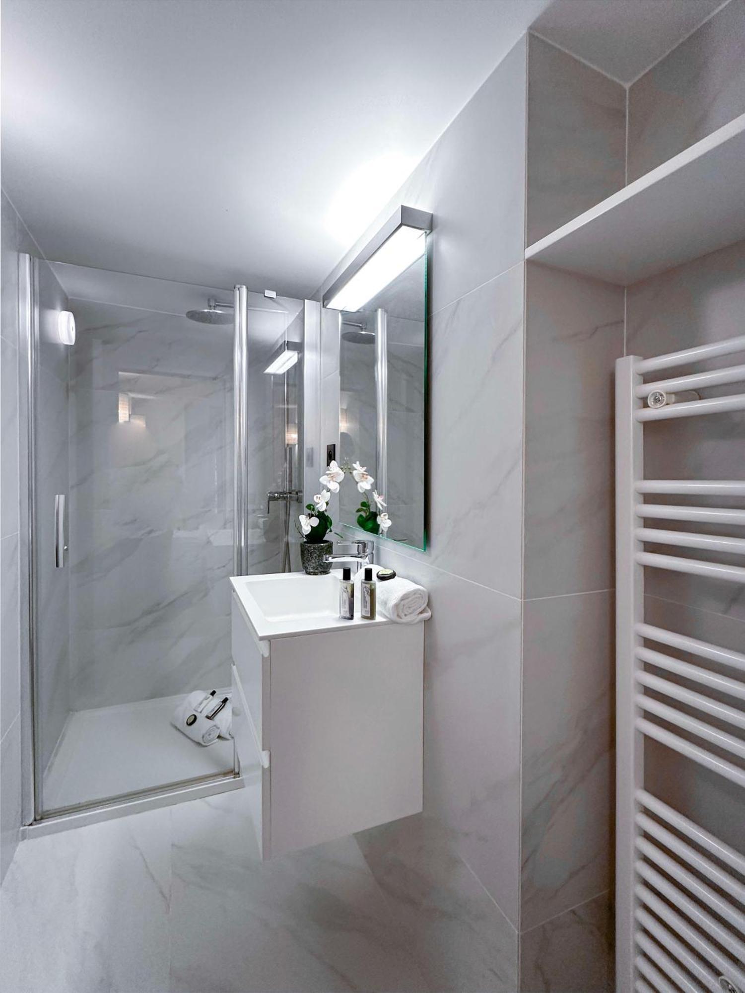 Luxurious Family Near Luxembourg Appartement