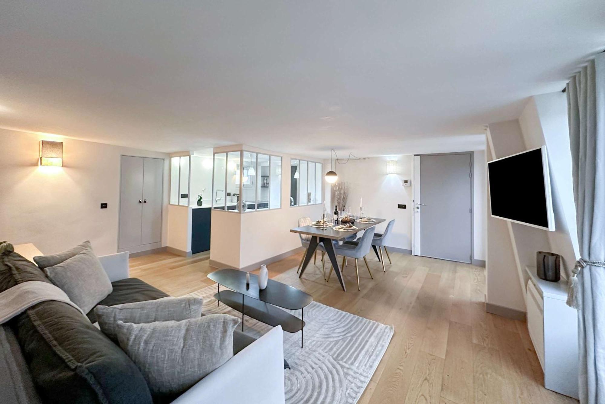 Luxurious Family Near Luxembourg Appartement Parijs
