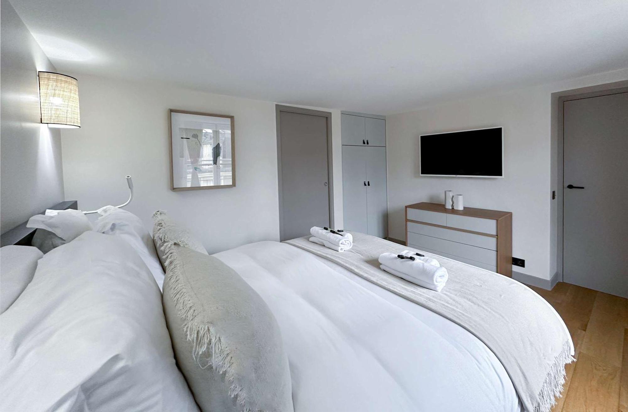Luxurious Family Near Luxembourg Appartement