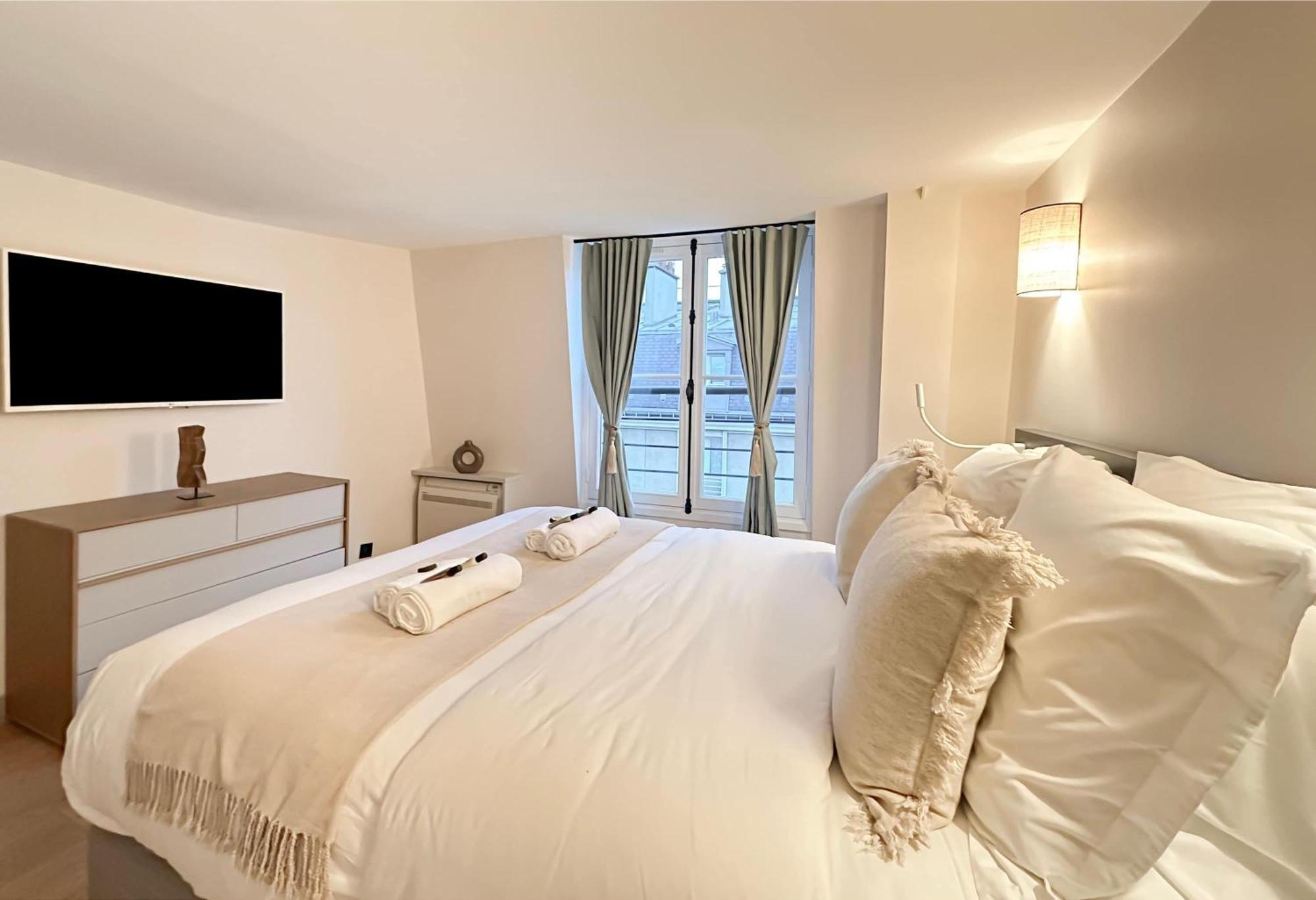 Luxurious Family Near Luxembourg Appartement *